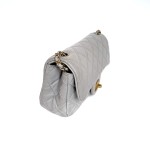 シャネル クラシック フラップ バッグ